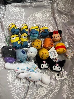 Sanrio Black Kuromi Plush Tsum Tsum Duo with Yellow and Red Sanrio Characters